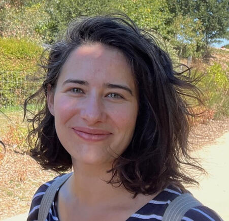 Clémence Perronnet Clémence Perronnet